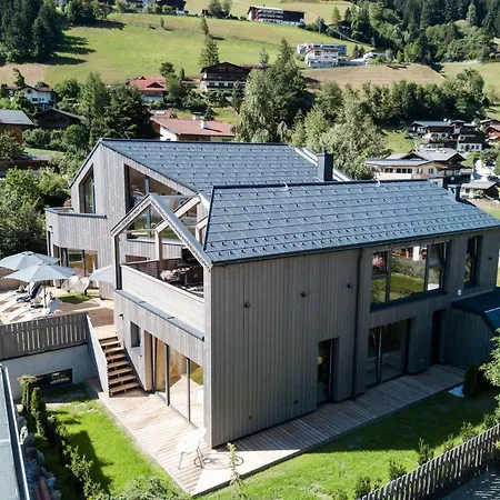 Nyaraló Zum Stubaier Gletscher - Dorf Neustift im Stubaital