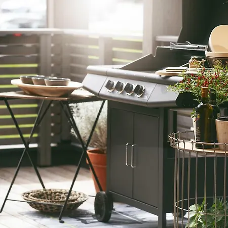 Zum Stubaier Gletscher - Dorf *