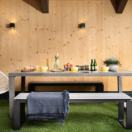 Zum Stubaier Gletscher - Dorf * Нойштифт-им-Штубайталь