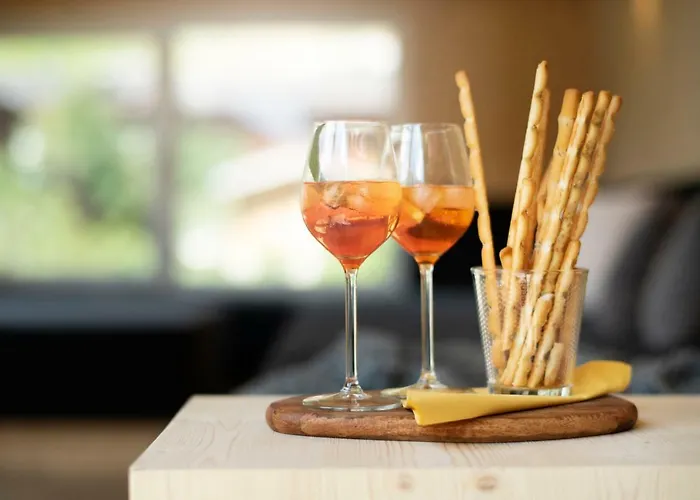 Zum Stubaier Gletscher - Dorf *