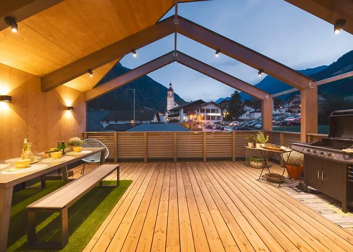 Zum Stubaier Gletscher - Dorf