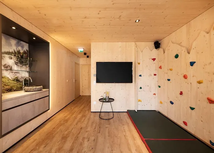 Zum Stubaier Gletscher - Dorf Holiday home