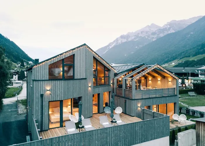 Zum Stubaier Gletscher - Dorf Holiday home