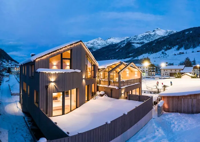 Zum Stubaier Gletscher - Dorf